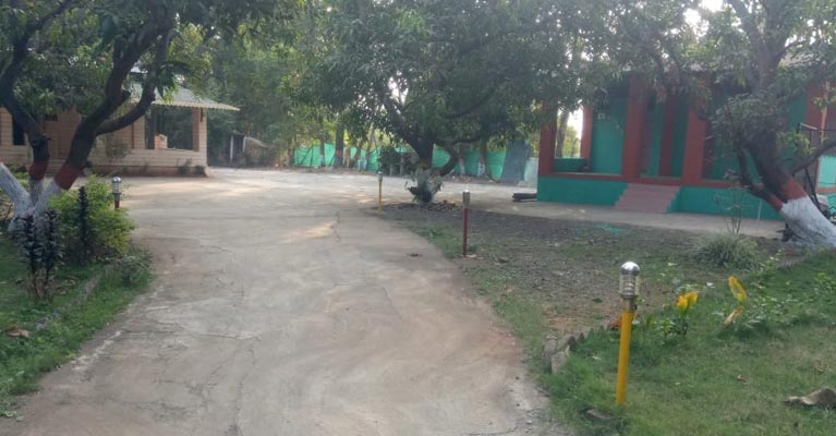 Dmello Farm Bhalivali Virar,picnic spots near mumba